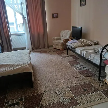 Gelena Flat Oujhorod